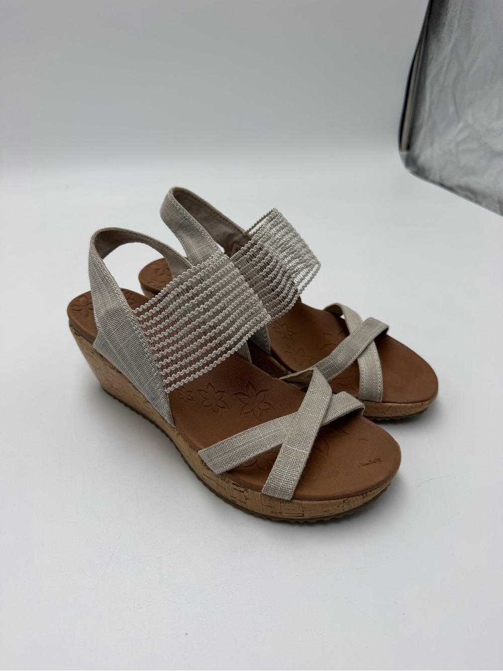 Skechers Beverlee High Cork Wedge Sandals Womens Size 6.5 Tan Slingback Casual